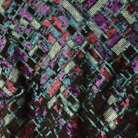 Dress - Picture 3 of 9